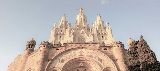 En Tibidabo, Templo Expiatorio del Sagrado Corazón de Jesús. Barcelona En Tibidabo, Templo Expiatorio del Sagrado Corazón de Jesús. Barcelona