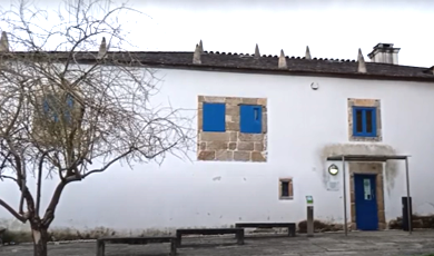 Entrada al museo de la basílica de san martin de mondoñedo