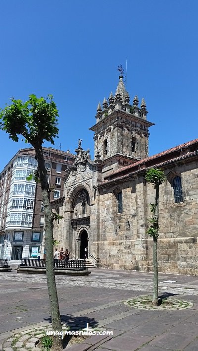 Reinosa Fachada de la Iglesia San Sebastián