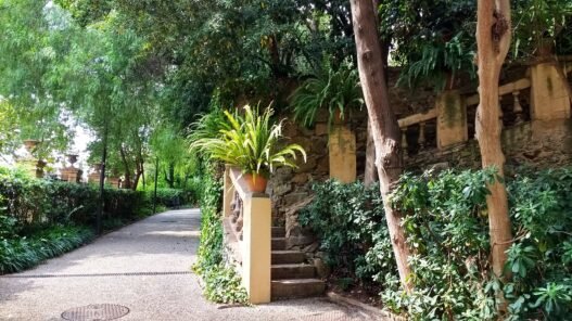 Parques en Barcelona La Tamarita