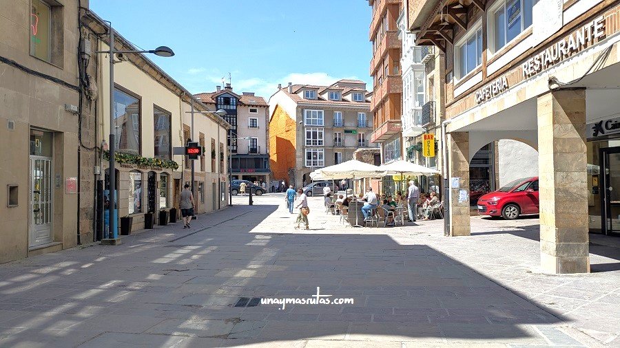 Calles y terrazas en Reinosa
